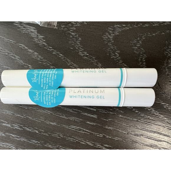 intelliWHITE Platinum Whitening Kit - 2 Gel Pen & 1 Mouthpiece .12 oz - Sealed - Picture 2 of 10